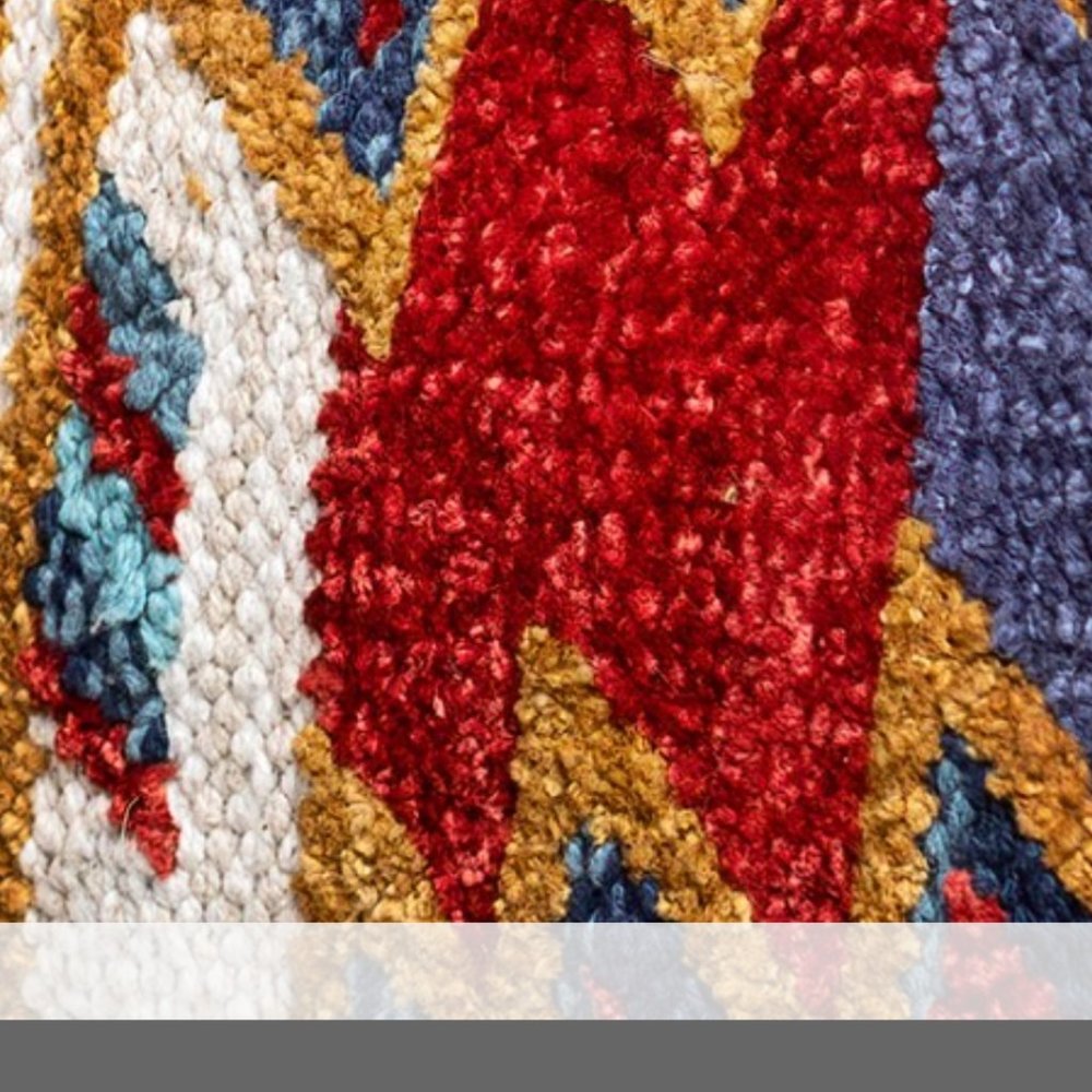 Beautiful woven Winthrop Boston Bagwith genuine suede handle and tassel detail. - Picture 3 of 4
